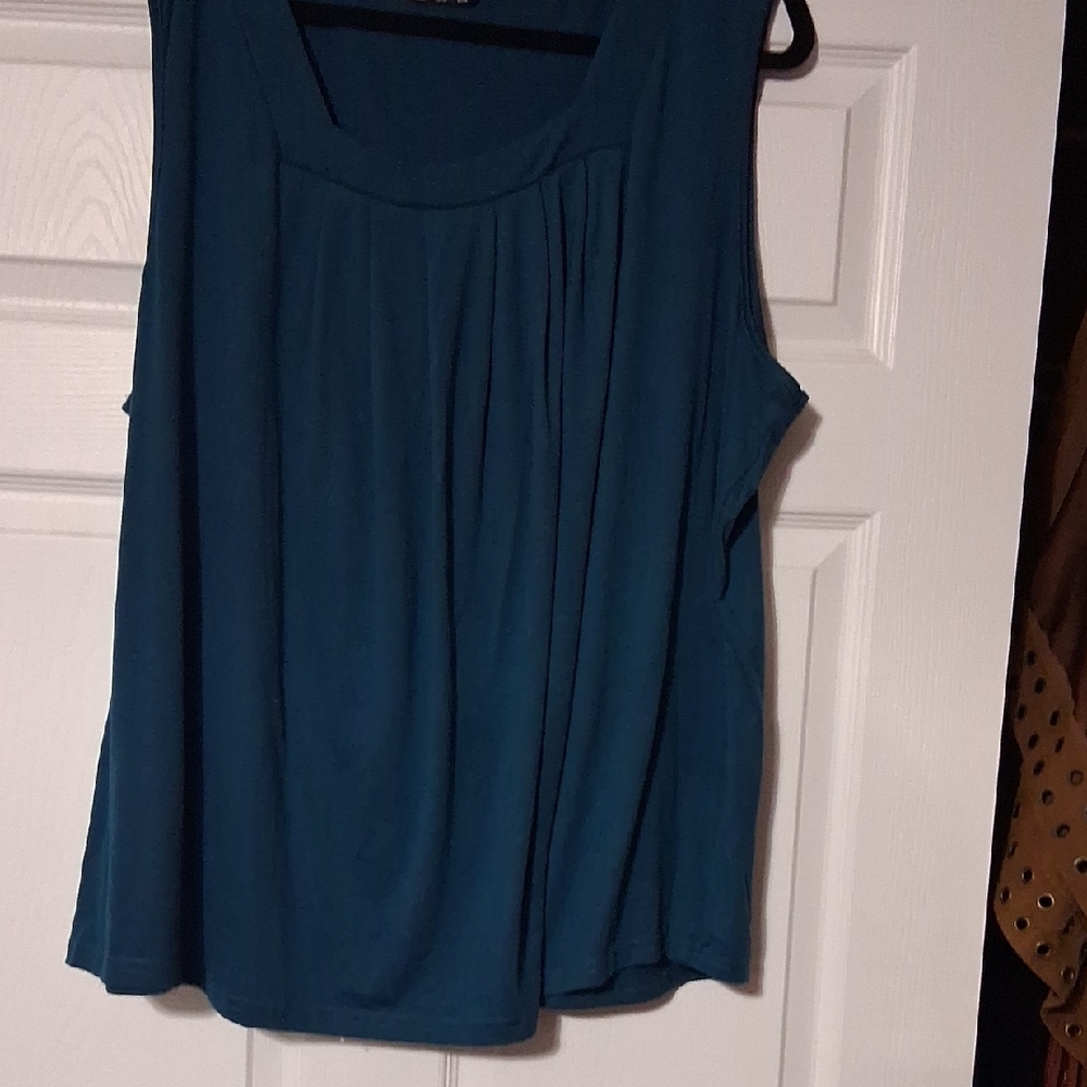 BloomChic Teal Sleeveless Top